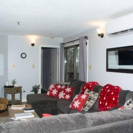 Winterplace Condos - Ski In Ski Out! E101, hotel a Ghent