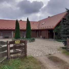 Agroturystyka TWÓJ RAJ - Pokój1 do 4 osób, hotel din Łuka