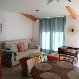 La petite maison, Hotel in Gourdon-en-quercy