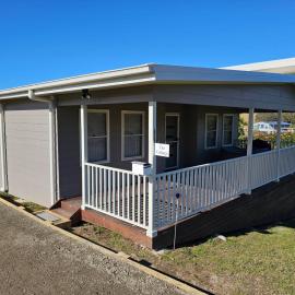 The Cottage, Hotel in Moruya