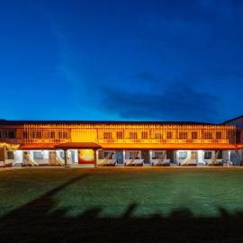 Kamath Village Resortz, Hotel in Maddūr