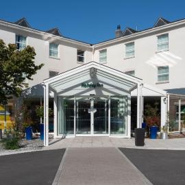 Holiday Inn Bristol Airport by IHG, hotel em Redhill