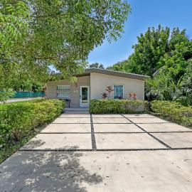 Close to Atlantic Ave, Beach! Hot Tub-5 Beds-King, hotel a Delray Beach