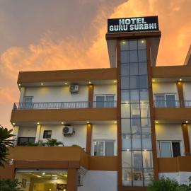 Hotel Guru Surbhi, hotel in Pāonta Sāhib