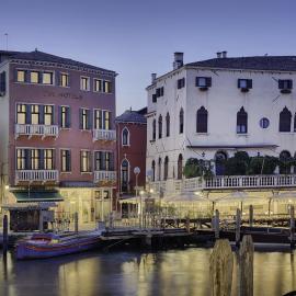 NH Venezia Santa Lucia, hotel sa Venice