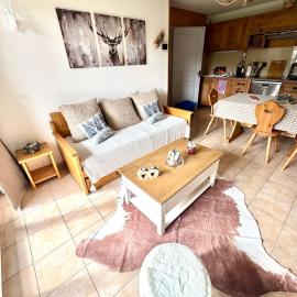 Nid douillet au pied des pistes, hotell i Les Angles