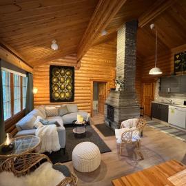 Charming Log Chalet, Ylläs, Wifi, 400m to restaurants, хотел в Колари