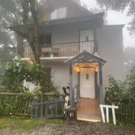 La Casona entre el Bosque