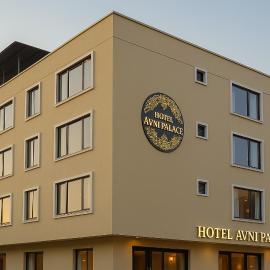 Travinities Hotel Avni Palace, hotel in Ujjain