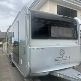 Beautiful, luxurious Caravane property, hotel din Rothrist