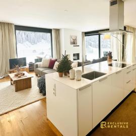 Schooren des Alpes Luxury Penthouses & Apartments with SPA & Pools close Ischgl, hotel in Kappl