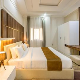 Abraj Royal Hotel, хотел в Доха