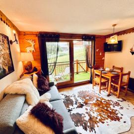 Lovely apartment in Les Saisies, hotell sihtkohas Hauteluce