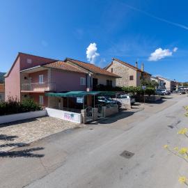 Apartments with parking space Stari Grad, Hvar - 8726, hotel sa Stari Grad