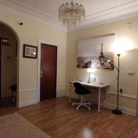 FlipHouse Rooms Pensión⭐