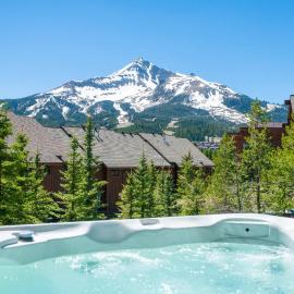 Cozy Condo | Hot Tub Views | Steps to Ski Shuttle
