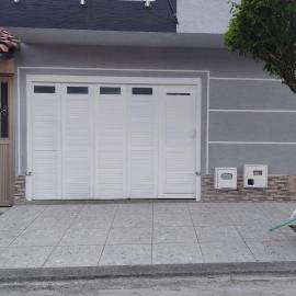 Hermosa casa en Cartago V