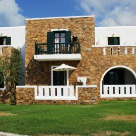 Plaka Hotel I, מלון בפלאקה