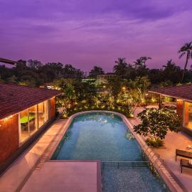 SaffronStays Laterite Grove