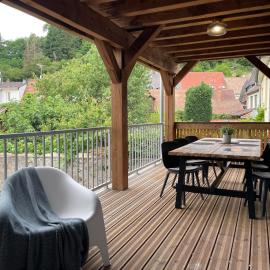 Maison Bleue, Appartements Thann centre, proche vignoble, terrasse avec vue, hotel a Thann
