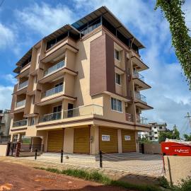 RK Homes Service Apartments, hotel a Sancoale