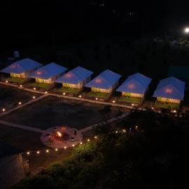 Parvati Baag Camps by Feast Holidays: Saturang şehrinde bir otel
