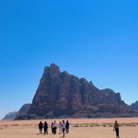 Jawad wady rum, hotel v mestu Disah