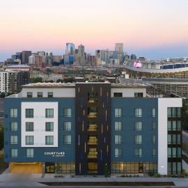 Courtyard by Marriott Denver Downtown West, hotel en Denver