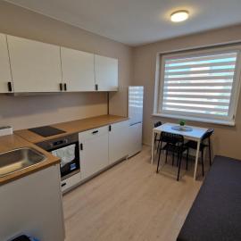FB Apartaments, хотел в Плунге