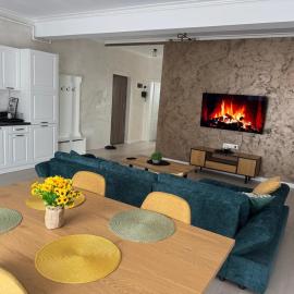 RakanStudioApart
