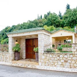 Rita's Cozy Country Home, Hotel in Kallíthiron