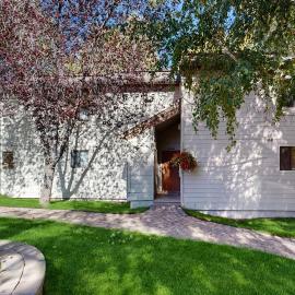 Indian Springs with a View, hotel in Elkhorn Village
