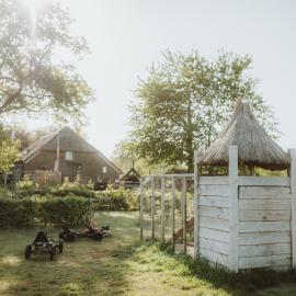 Landhoeve, hotel in Oosterwolde