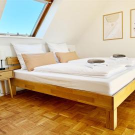 Turmblick - Parkplatz - A7 Nähe - Bahnhof Nähe - mit WM, hotel v mestu Illertissen