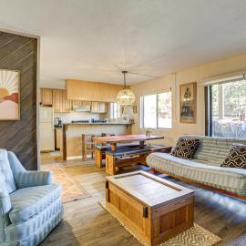 Cozy Mammoth Lakes Studio: 5 Mi to Ski Slopes