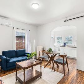 Luxury Holbrook Apartment – hotel w mieście Detroit