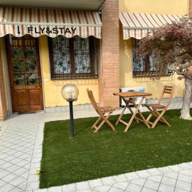 Fly&Stay Bergamo Airport, hotel a Zanica