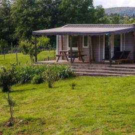CA Home, hotel u gradu 'Aiguèze'