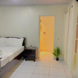 Paradise Island Hostal, hotel v destinaci Moyogalpa