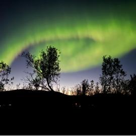 A place for Aurora in wintertime and midnight sun in summer-time!