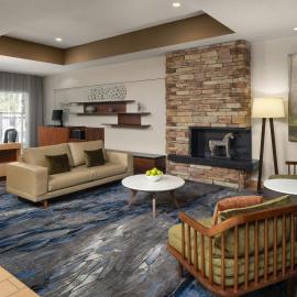 Fairfield Inn Orlando Airport, отель в Орландо