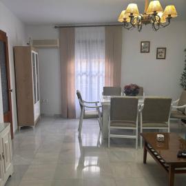Casa completa en Posadas Córdoba, hotel a Posadas