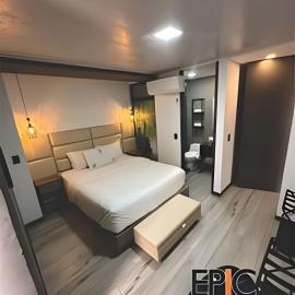 Epic Suite 313 Family Deluxe Airport 3 Room10 Pax
