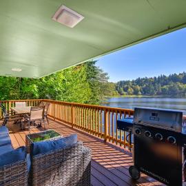 Private Dock & Fire Pit: Lakefront Gem in Olympia