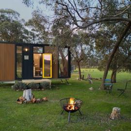 Sheryl's Place by Tiny Away, hotel 