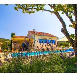 Villa Romansa near Split- heated pool peace, bbq