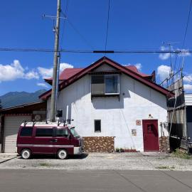 MOTORYOKAN Guesthouse & Cafe, hotel din Furano