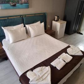 Diva Karşıyaka, hotel v mestu Karşıyaka
