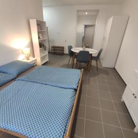 Krásny nový prízemný apartmán, hotel in Nové Zámky