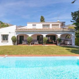 Villa Los Tres Almendros